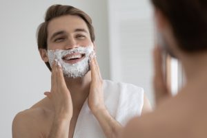 mousse à raser homme